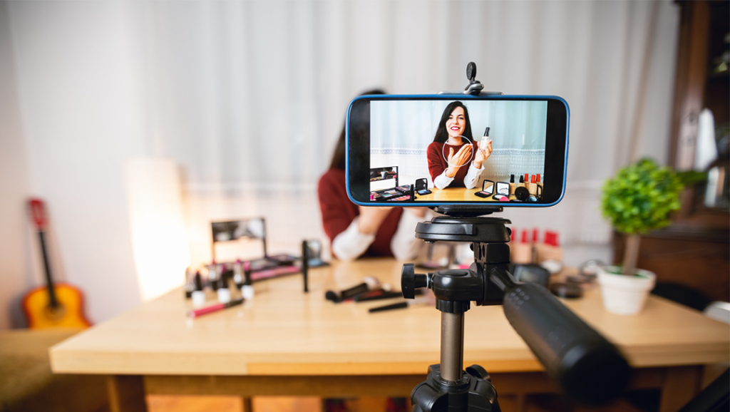 7 egyszerű tipp, hogy te is profi videókat készíthess okostelefonoddal